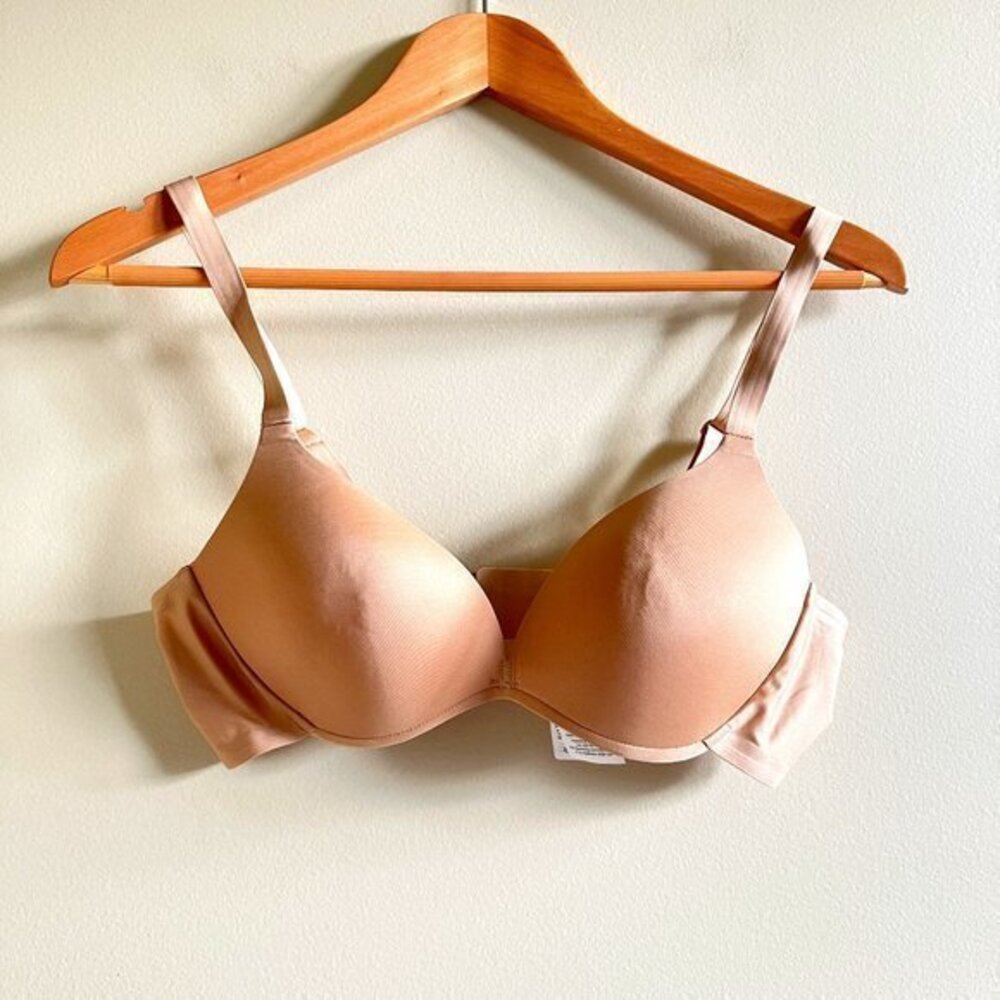 MUJI Women's Easy on‎ Skin Bra Nude Womens Size M